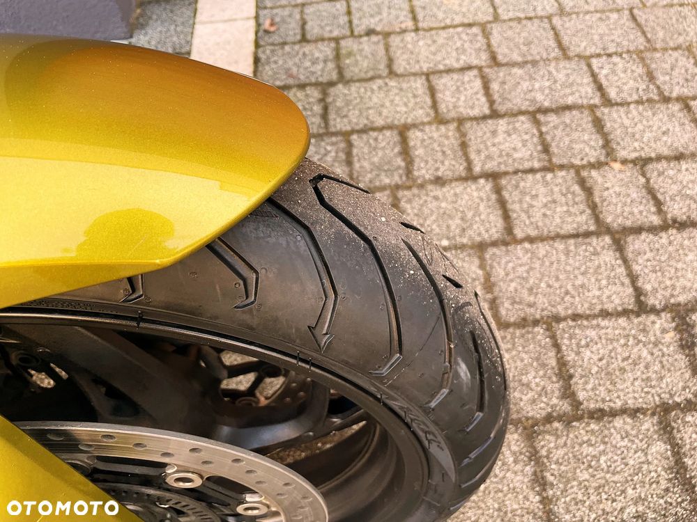 Honda CB - 11