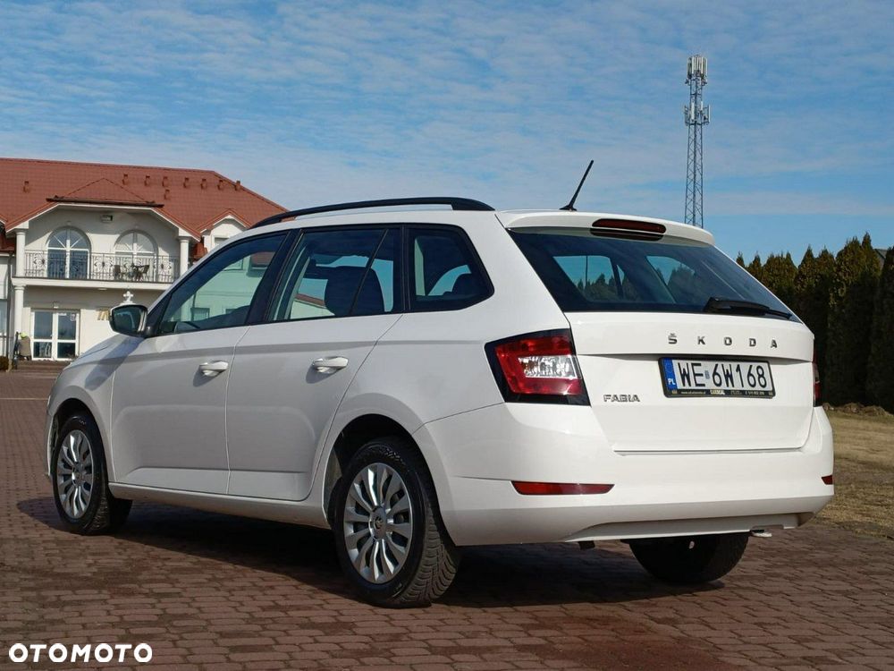 Skoda Fabia 1.0 TSI Ambition - 16