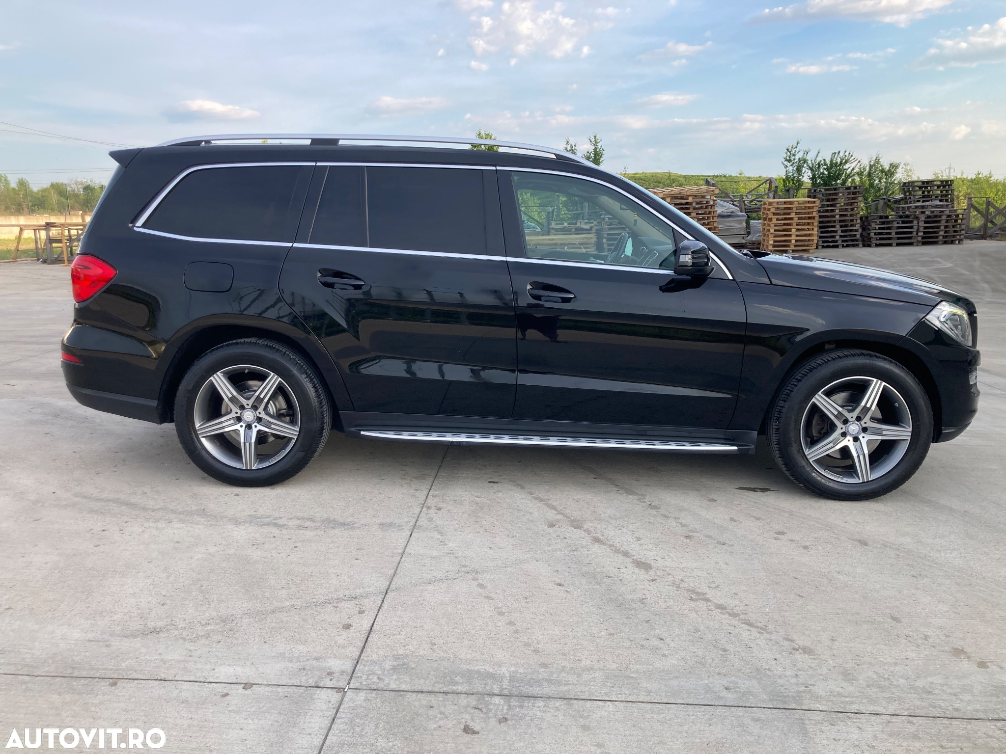 Mercedes-Benz GL 350 BlueTEC 4Matic 7G-TRONIC - 3