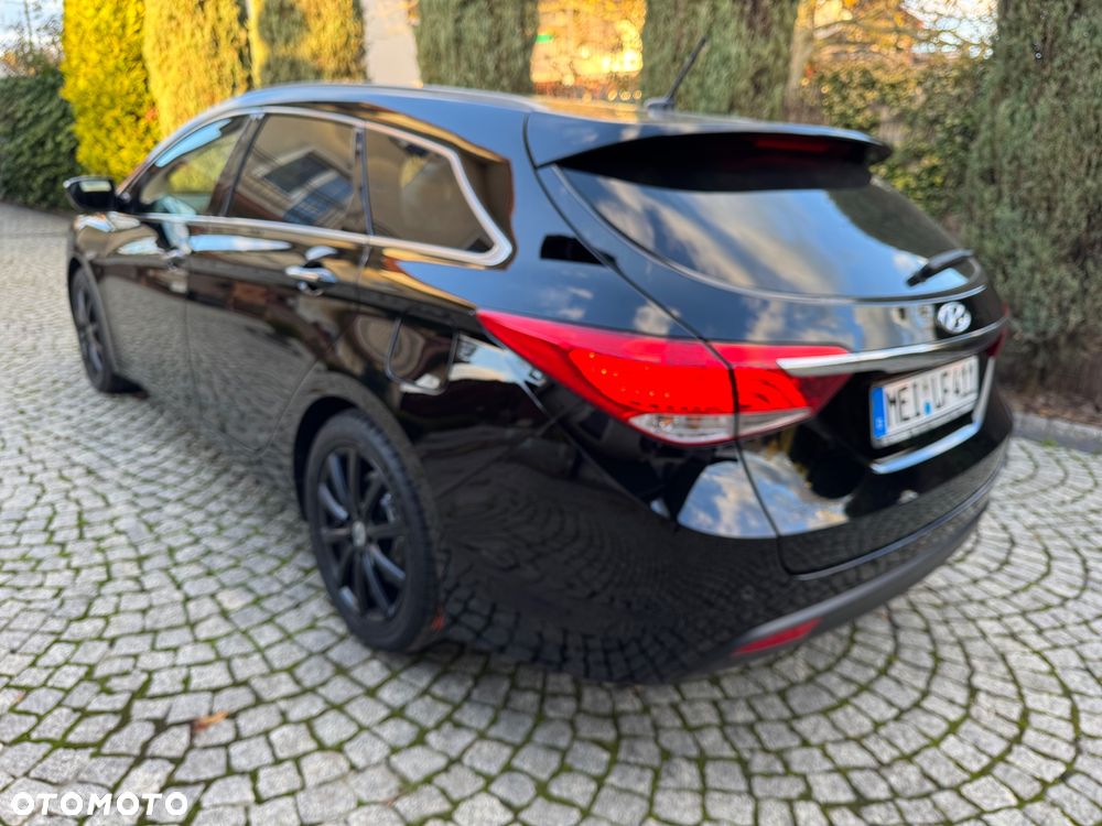 Hyundai i40 i40cw 1.7 CRDi Automatik Style - 3