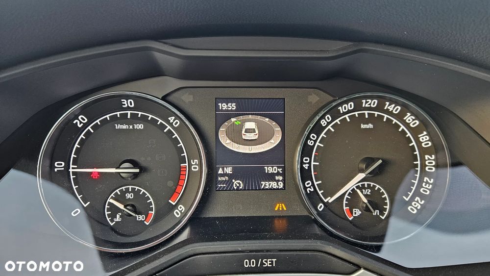 Skoda Superb - 21