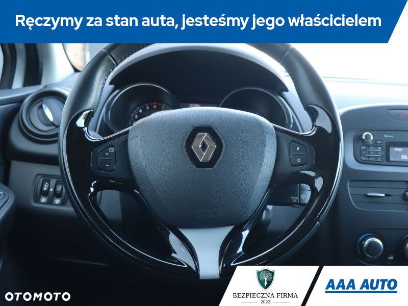 Renault Clio - 17