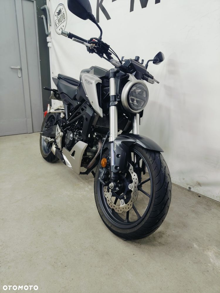 Honda CB - 3