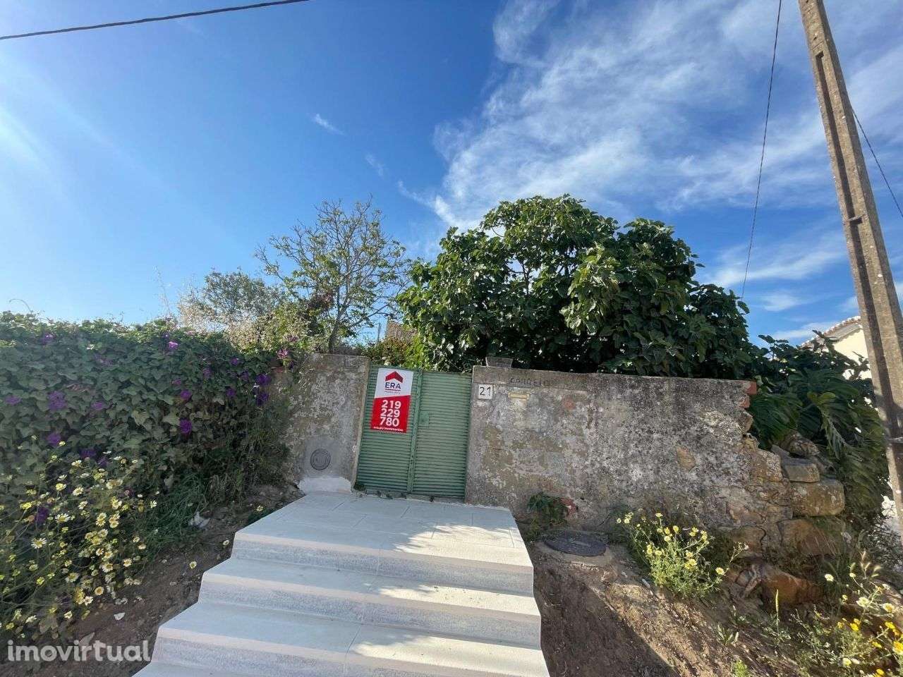 Moradia Térrea para Reconstrução Total em Rio de Mouro - Grande imagem: 5/7