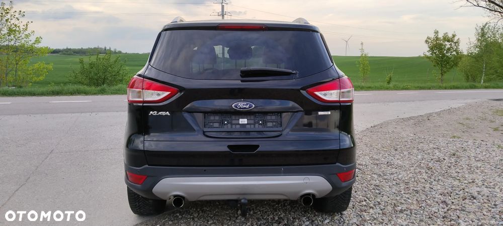 Ford Kuga 1.6 EcoBoost 2x4 Titanium - 6