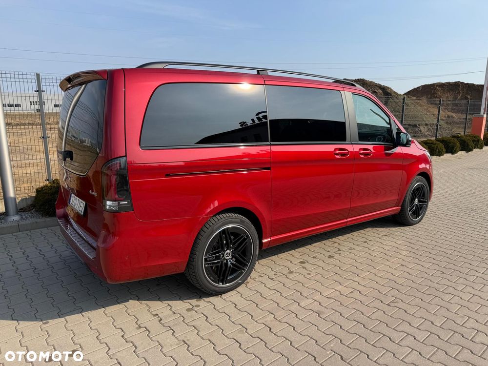 Mercedes-Benz Klasa V 300 d 4-Matic Exclusive 9G-Tronic (długi) - 24