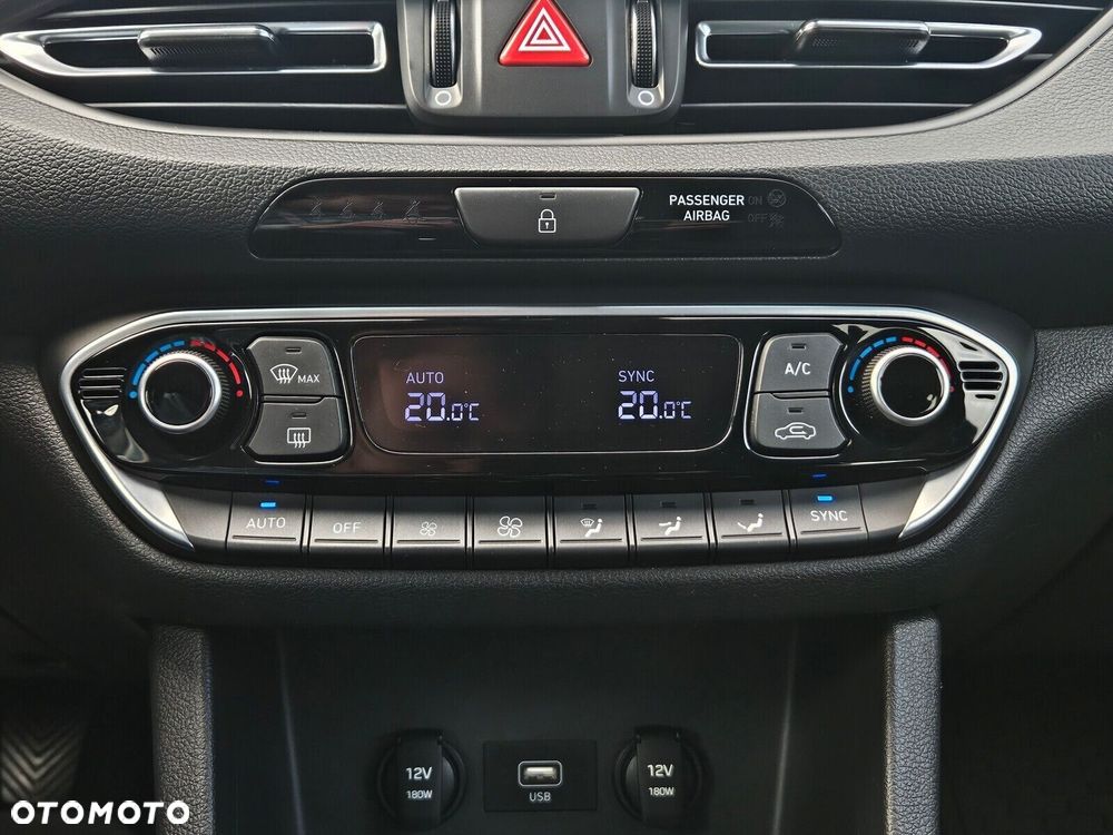 Hyundai i30 1.5 T-GDI 48V Smart - 18