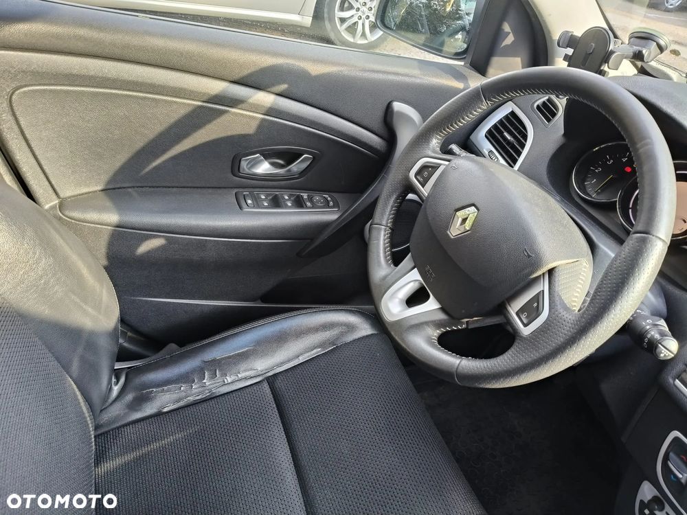 Renault Megane 1.5 dCi Authentique - 12