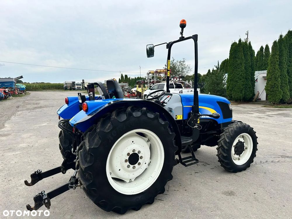 New Holland TD4030F - 5