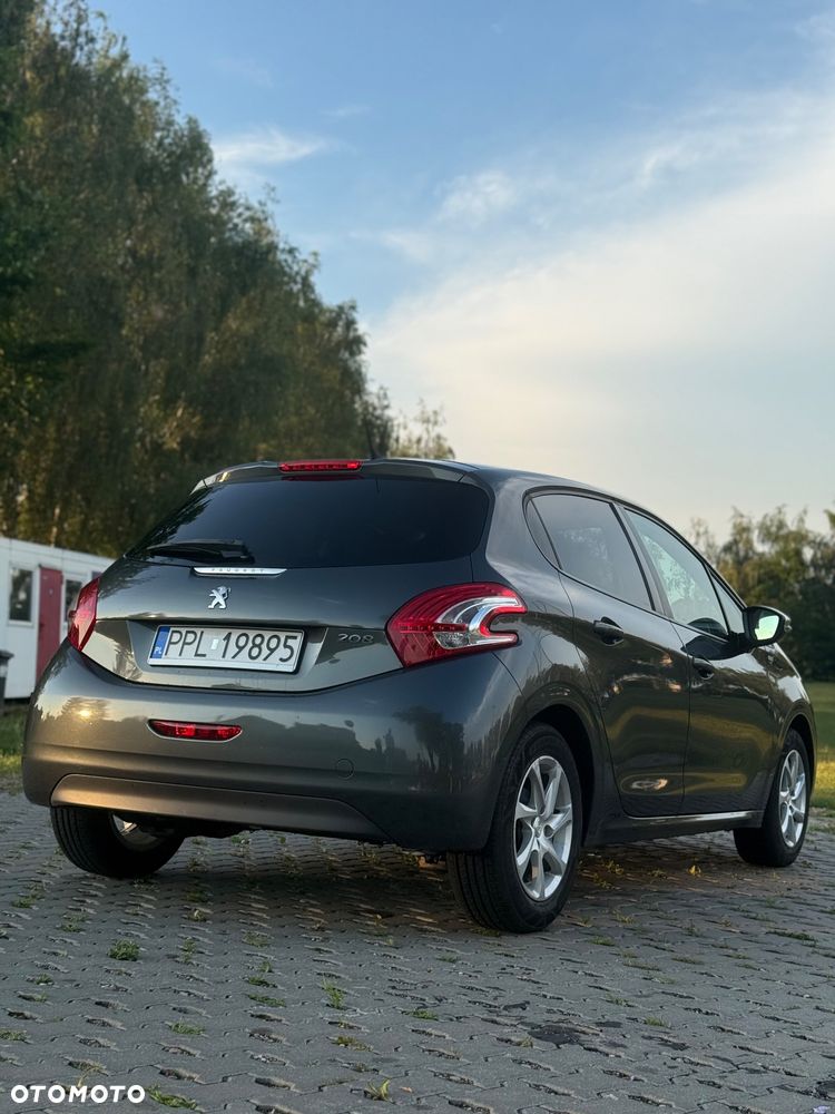 Peugeot 208 1.2 VTi Style - 3