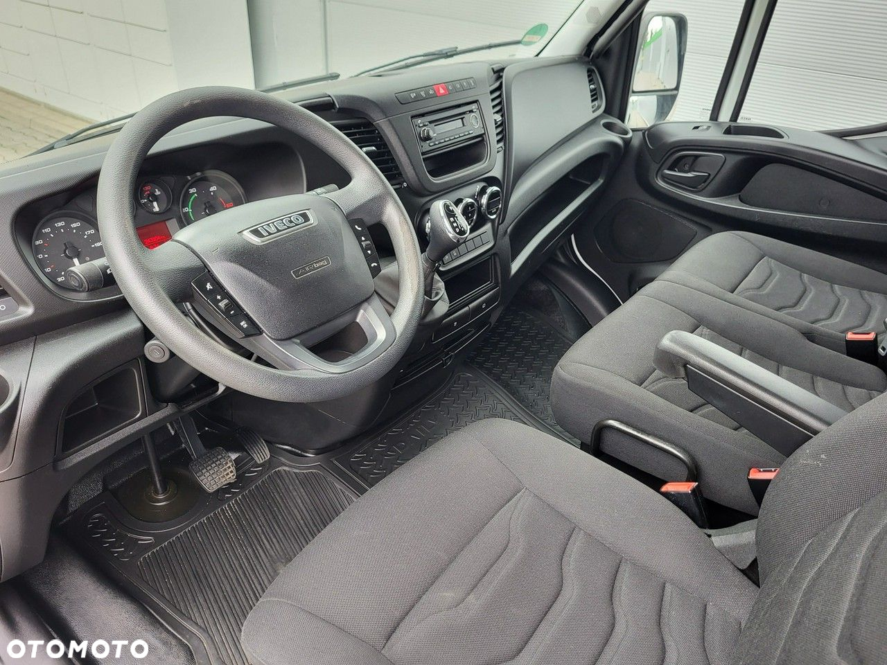 Iveco Daily 35S13 - 15