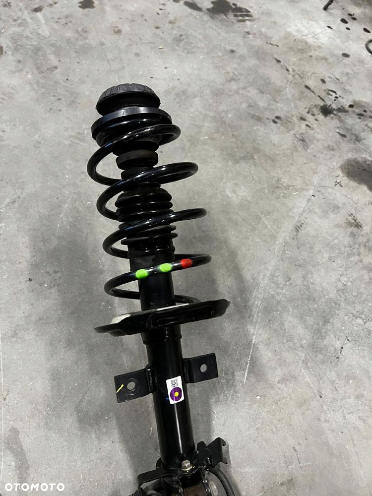 NOGA AMORTYZATOR ZWROTNICA PRZÓD PRAWY DACIA SANDERO III 1.0 TCE 2023R - 3