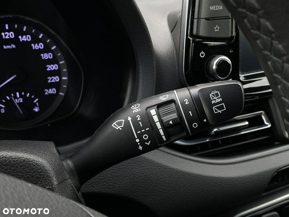Hyundai i30 - 22