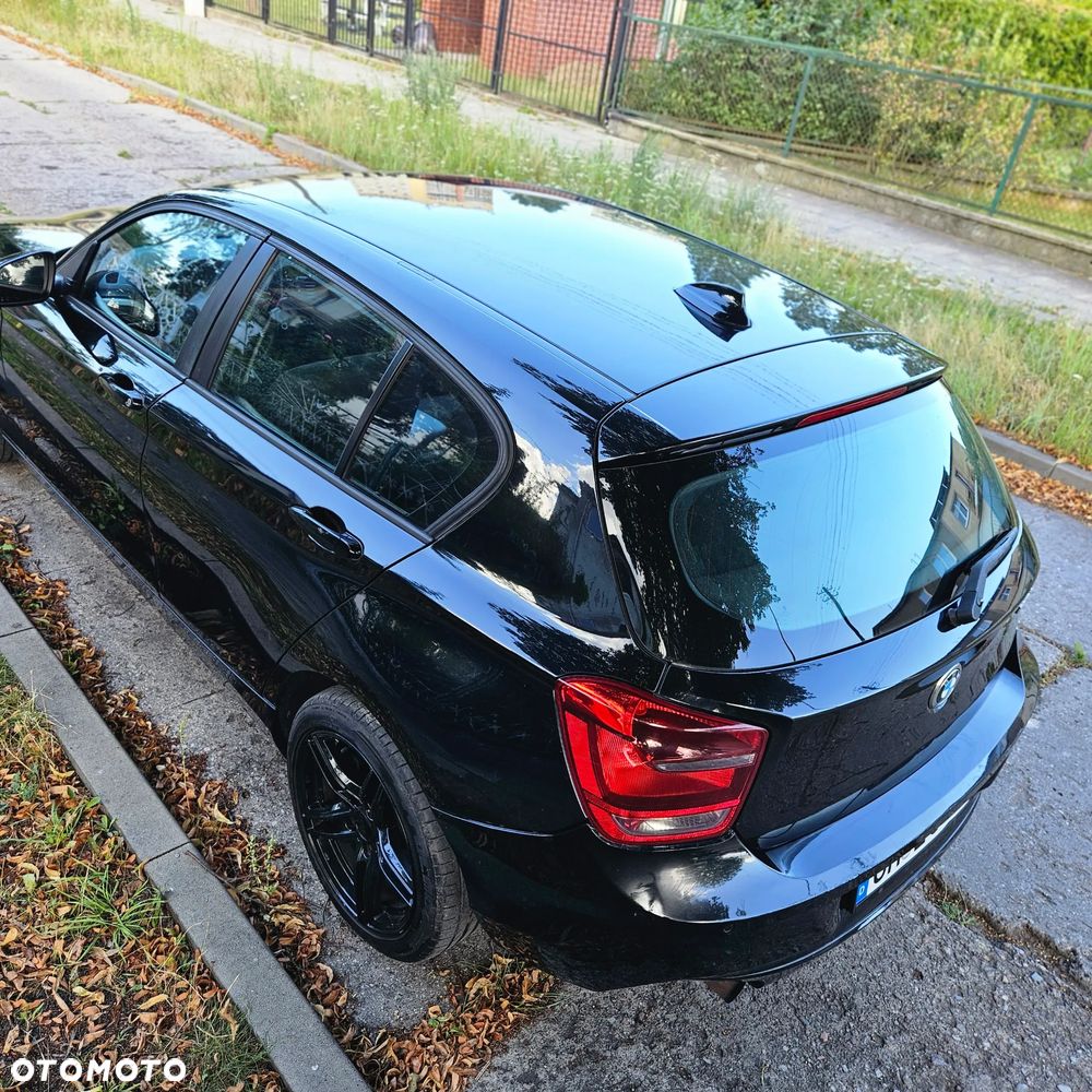BMW Seria 1 114i Sport Line - 10