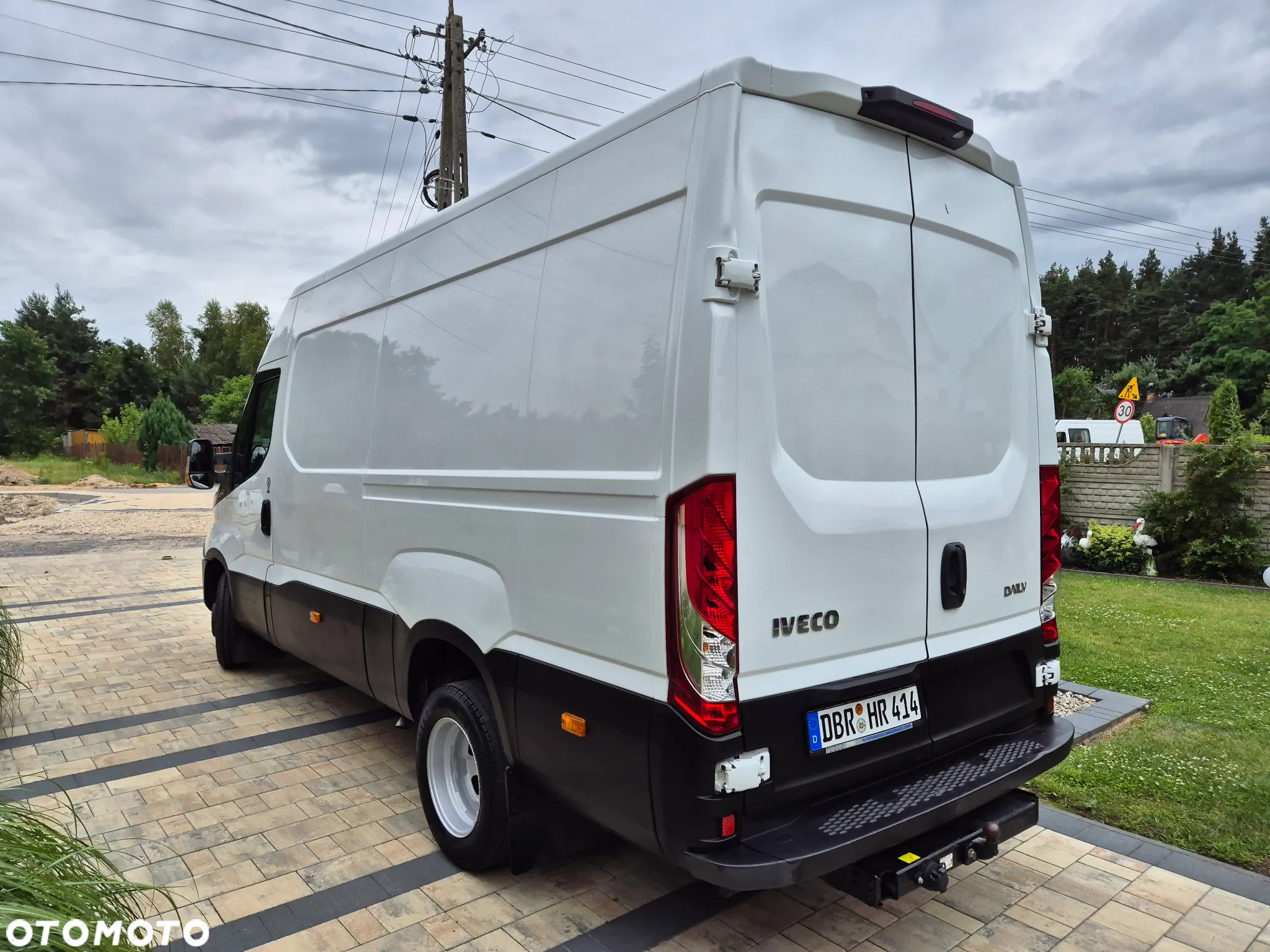 Iveco DAILY 40C15 L3H2 KLIMA BLIZNIAK TEMPOMAT BLOKADA MOSTU NAVI - 6