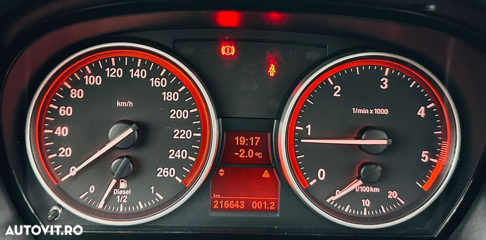 BMW X1 sDrive18d Sport Line - 27