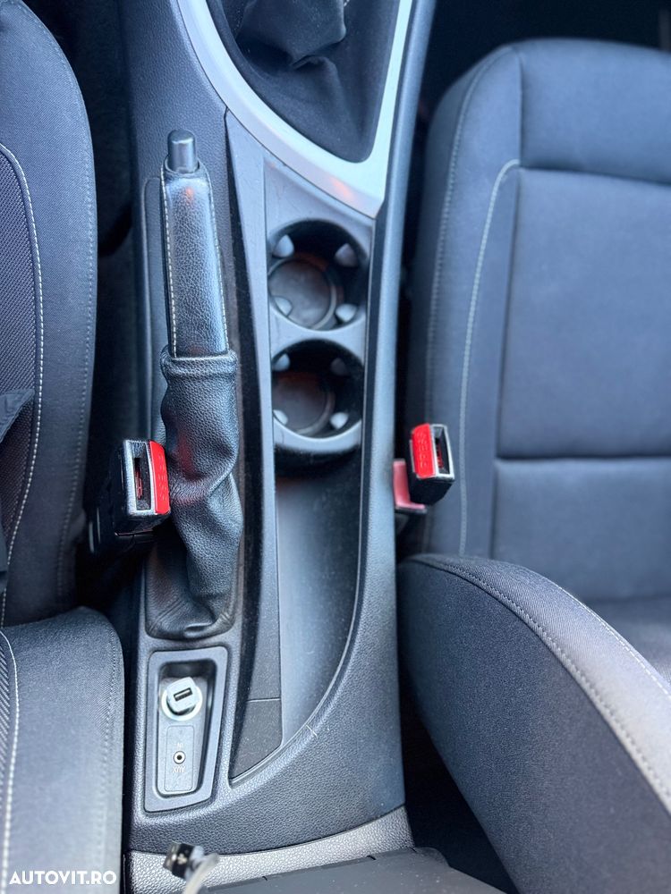 BMW Seria 1 116i - 14