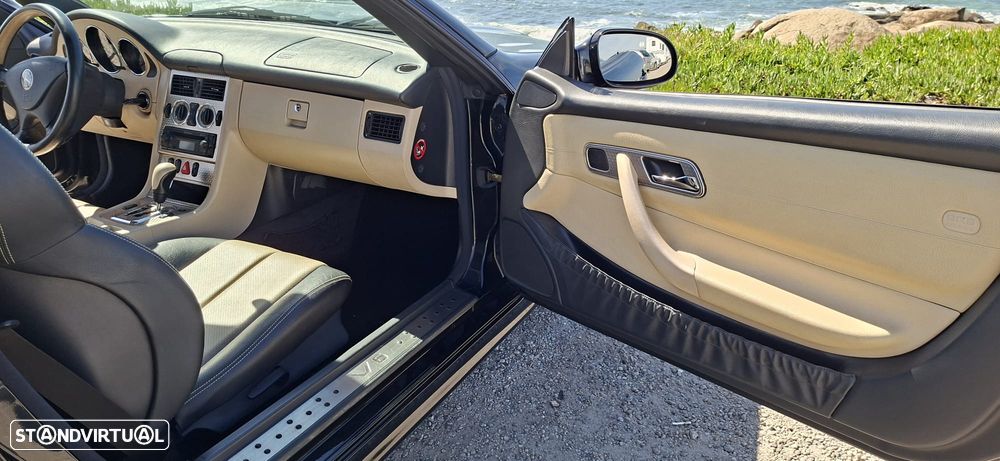Mercedes-Benz SLK 320 - 4