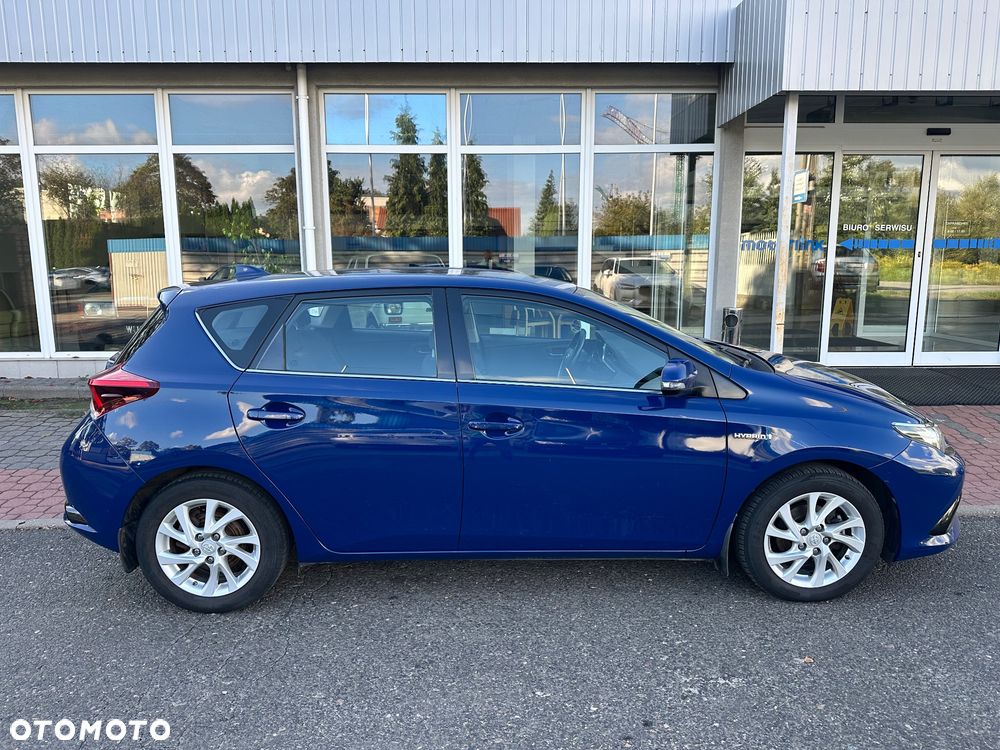 Toyota Auris - 10