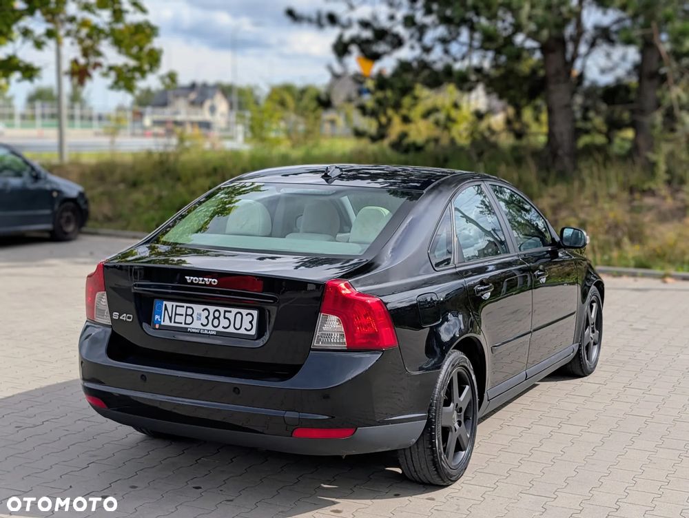 Volvo S40 2.4i Momentum - 2
