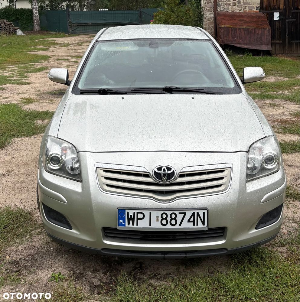 Toyota Avensis 1.8 VVT-i Travel - 3