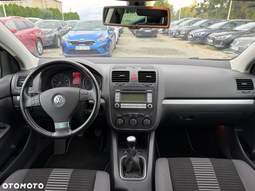 Volkswagen Golf 1.6 United - 26