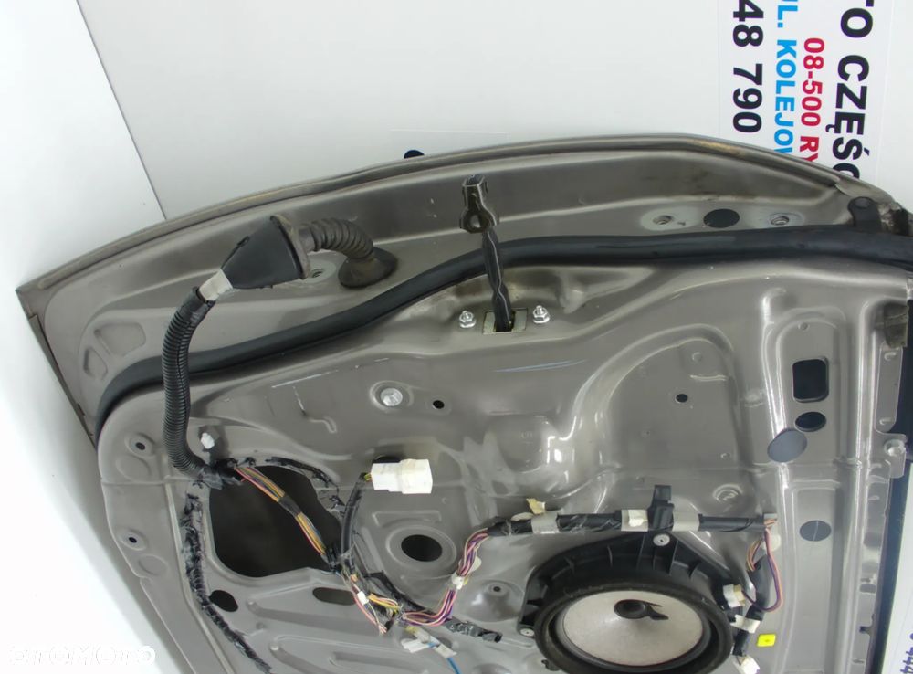Toyota Corolla Verso II 4S0 drzwi prawe przód przednie pasażera - 5