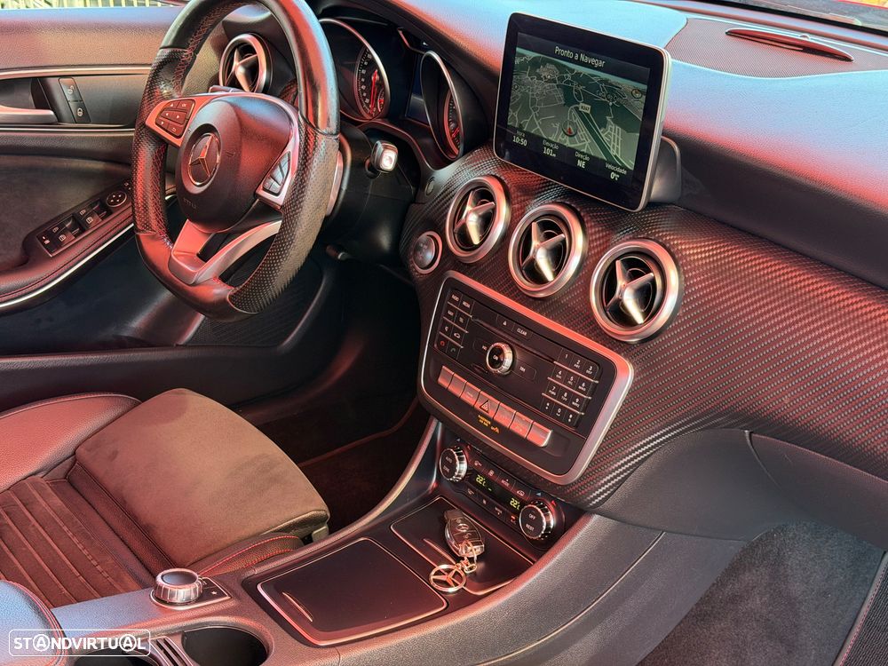 Mercedes-Benz A 180 d 7G-DCT AMG Line - 20
