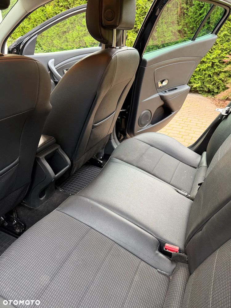 Renault Megane - 9