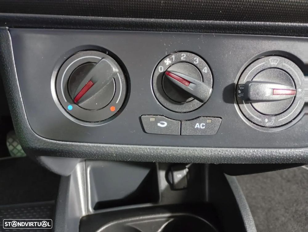 SEAT Ibiza - 20