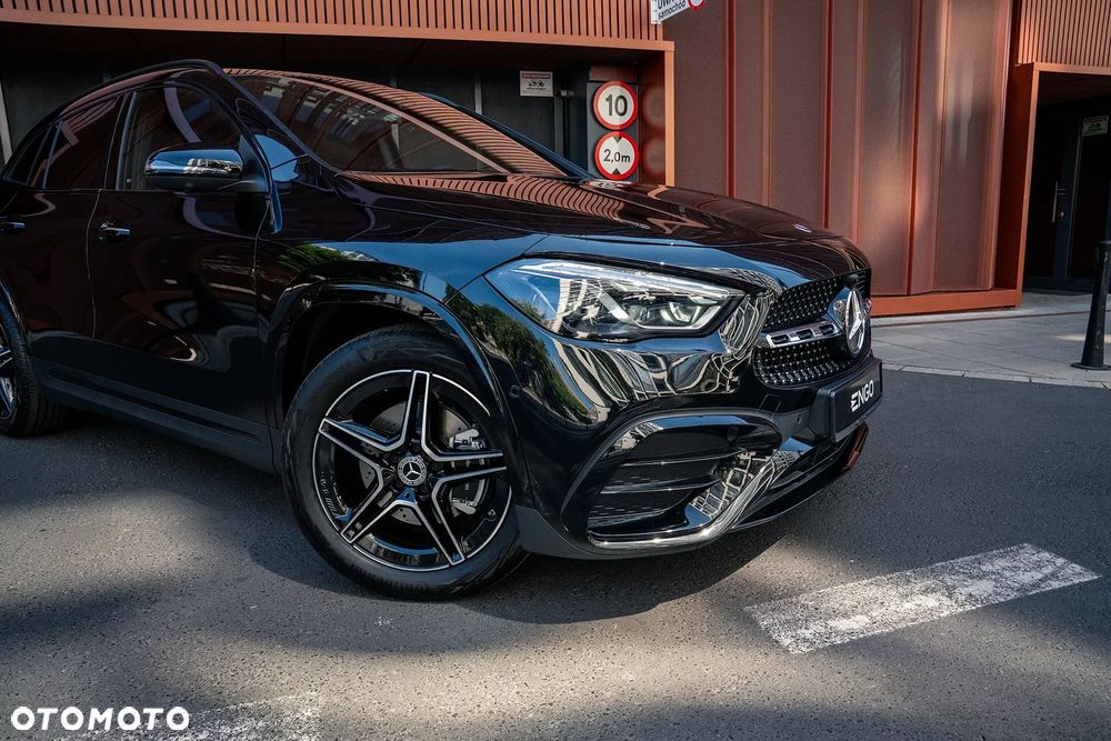 Mercedes-Benz GLA 220 mHEV 4-Matic AMG Line 8G-DCT - 39