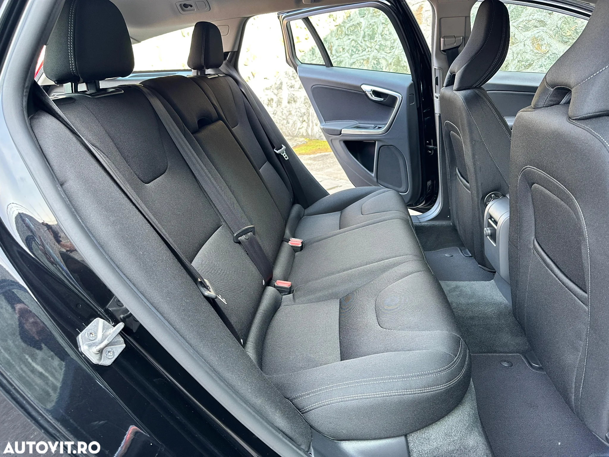 Volvo V60 D2 Geartronic Powershift Kinetic - 23