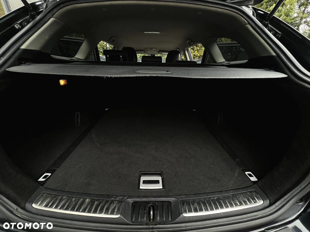 Toyota Avensis 1.8 Premium - 26