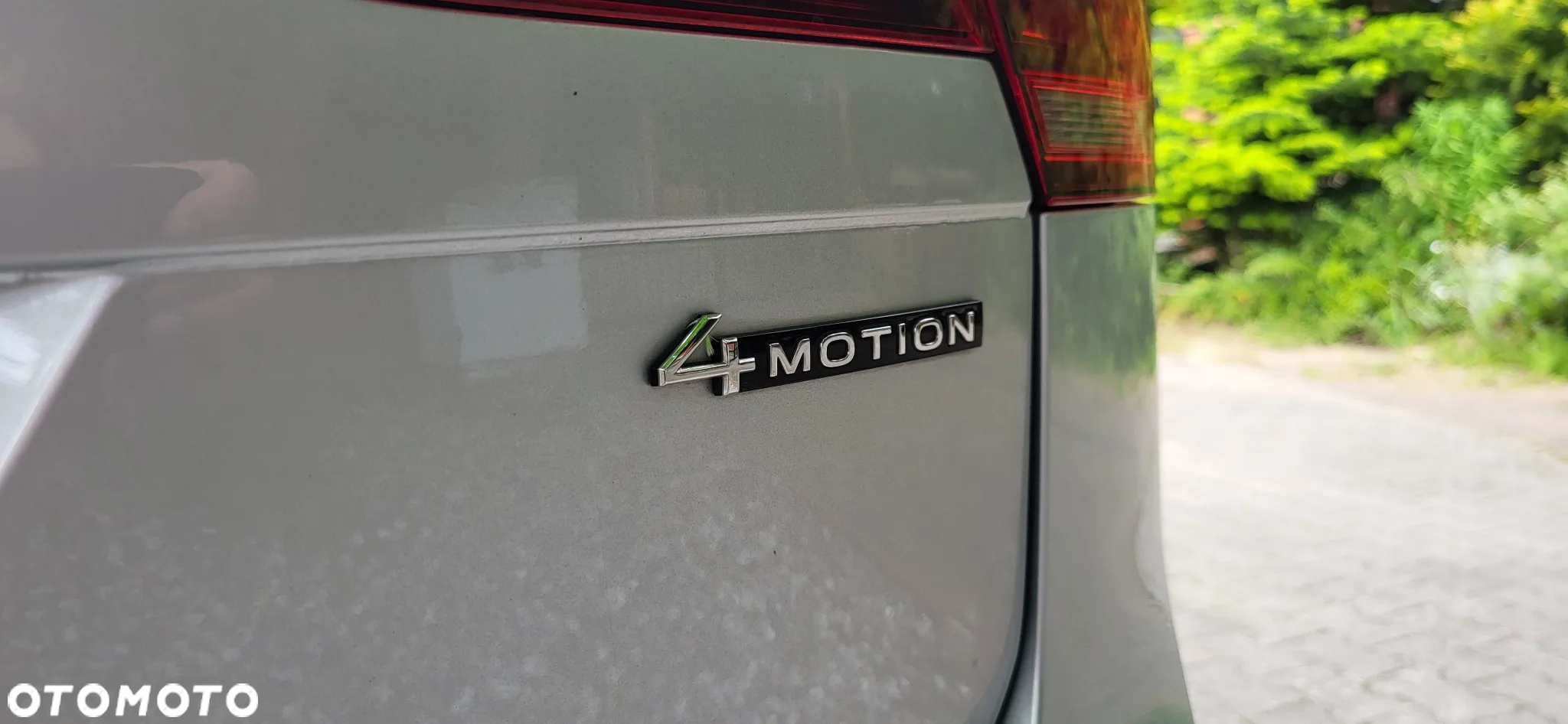 Volkswagen Tiguan 2.0 TDI SCR 4Mot R-Line DSG - 17