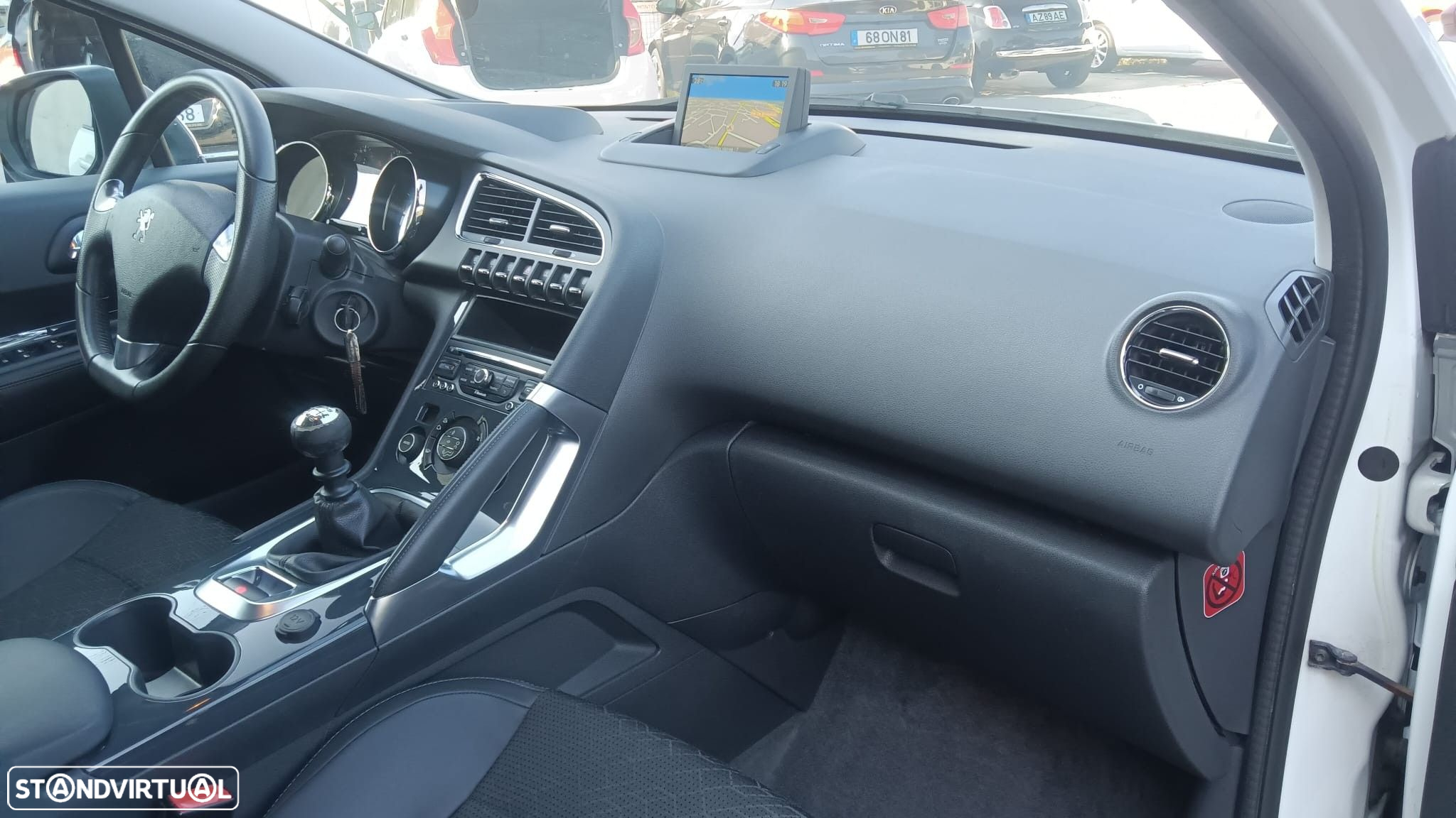 Peugeot 3008 1.6 HDi Allure - 10