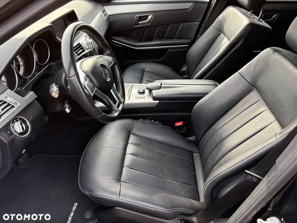 Mercedes-Benz Klasa E 300 BlueTEC 9G-TRONIC Elegance - 14