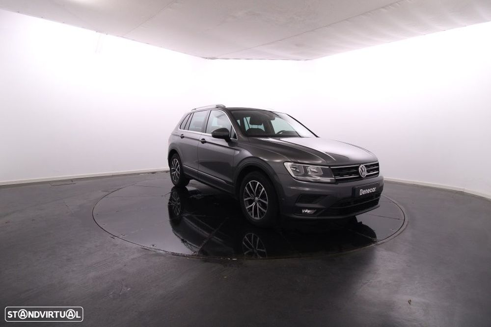 VW Tiguan 1.6 TDI Confortline - 11