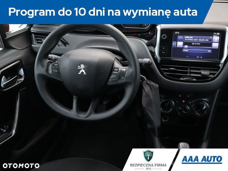Peugeot 208 - 9