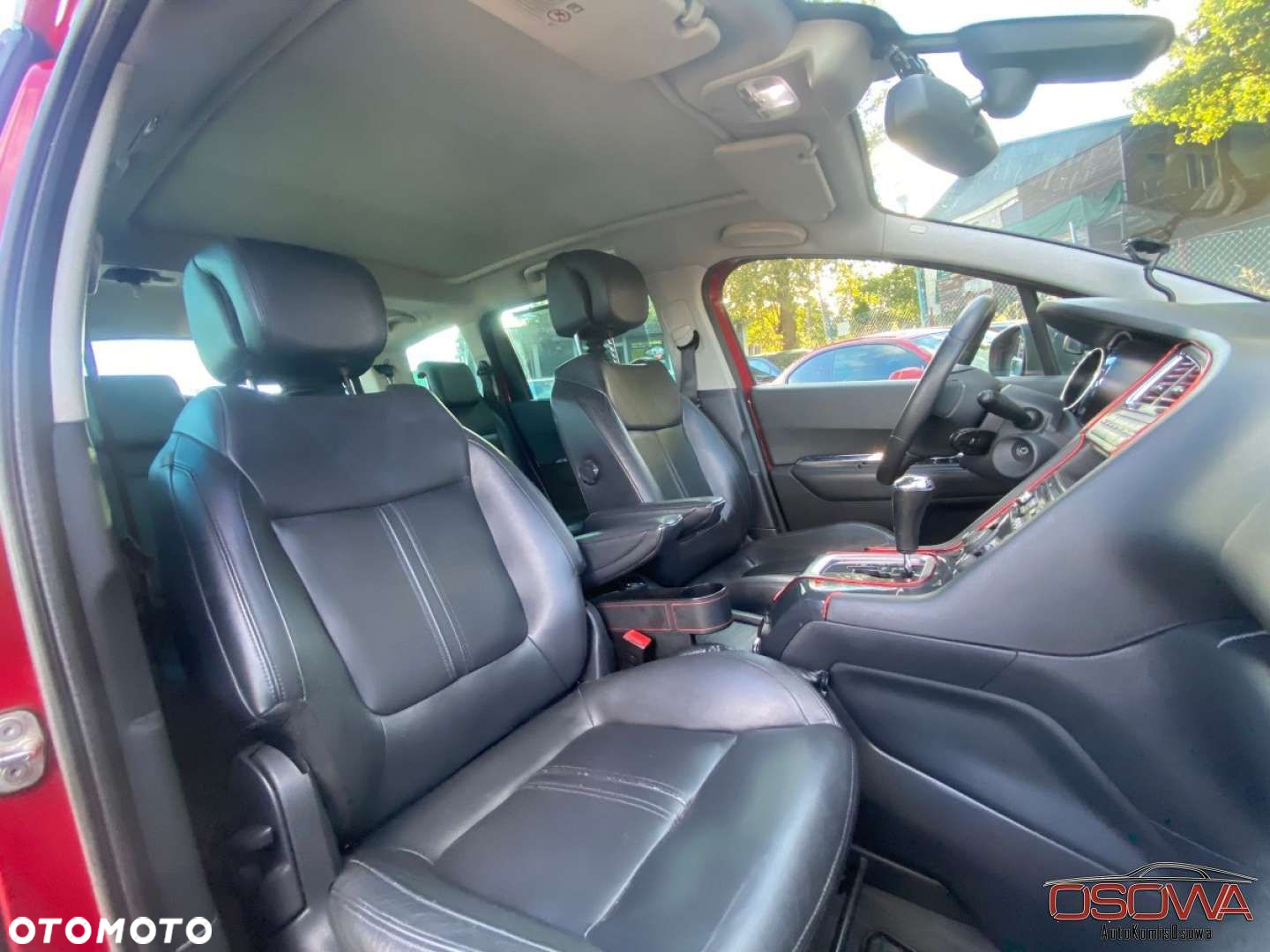 Peugeot 5008 155 THP Automatik Premium - 35
