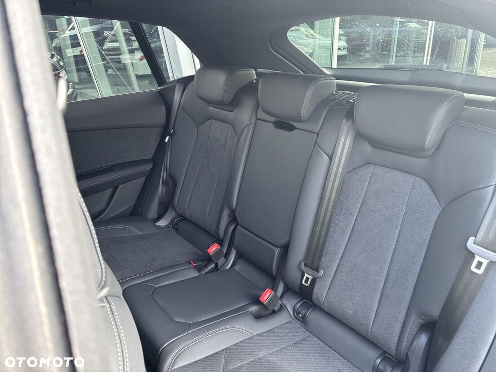 Audi Q8 - 15