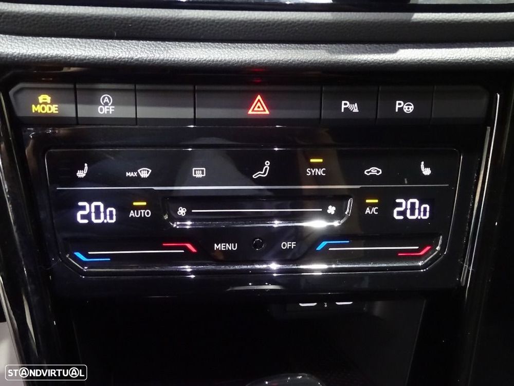 VW T-Roc 1.5 TSI R-Line DSG - 30