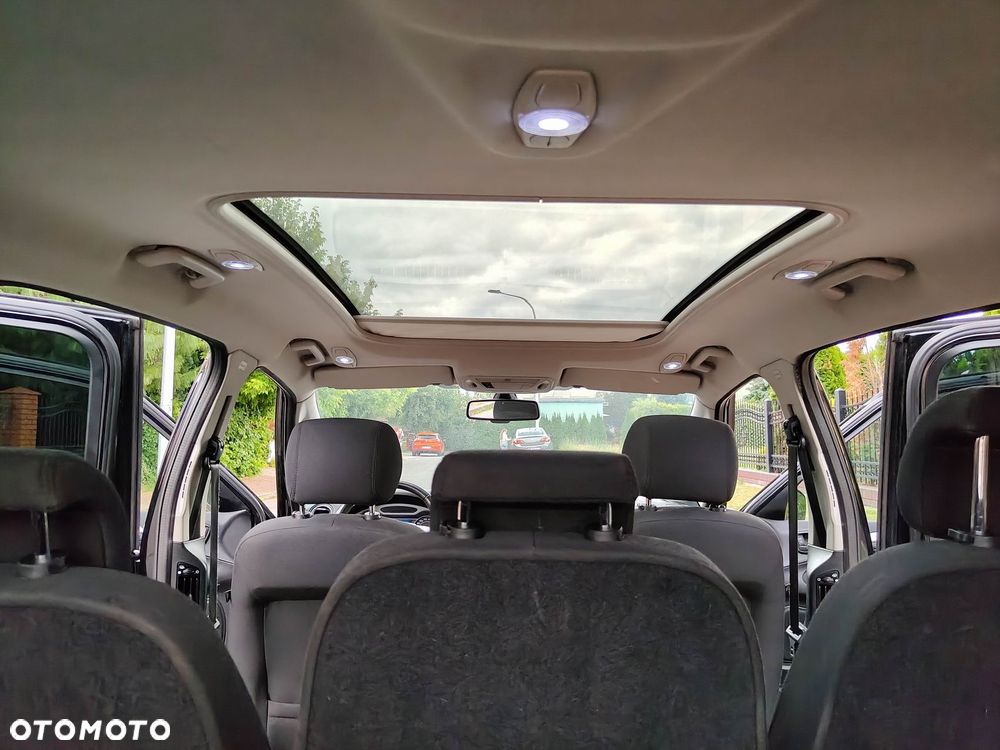 Ford S-Max - 34