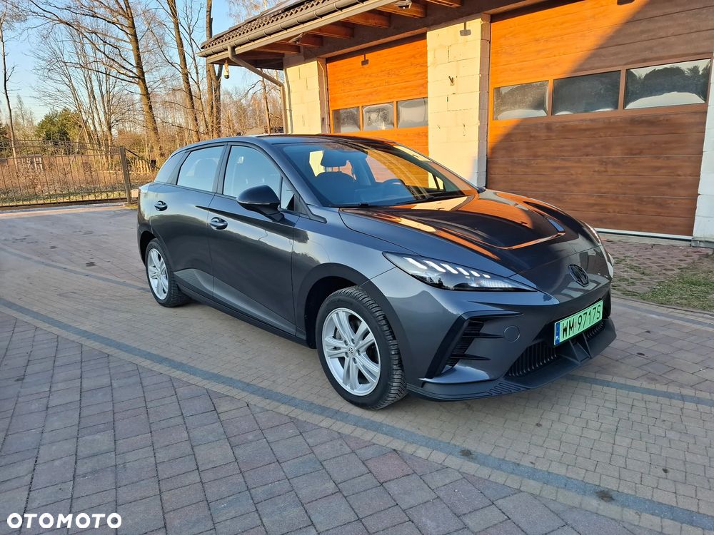 MG 4 Luxury 49 kWh - 37