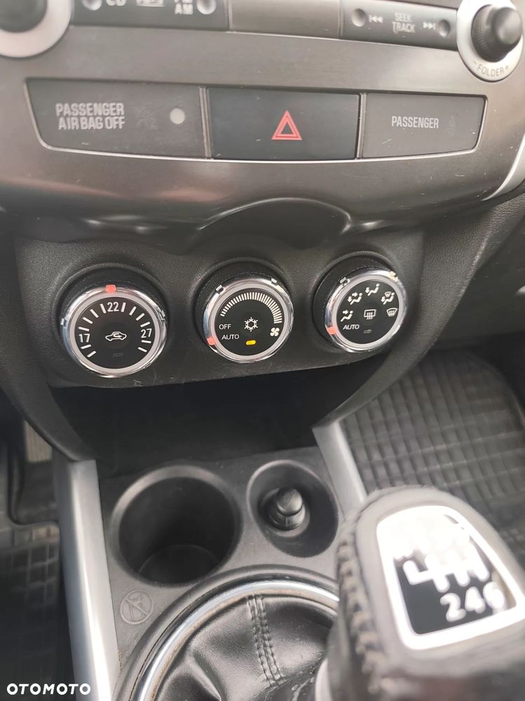 Mitsubishi ASX 1.8 DI-D 2WD 35 Jahre - 8