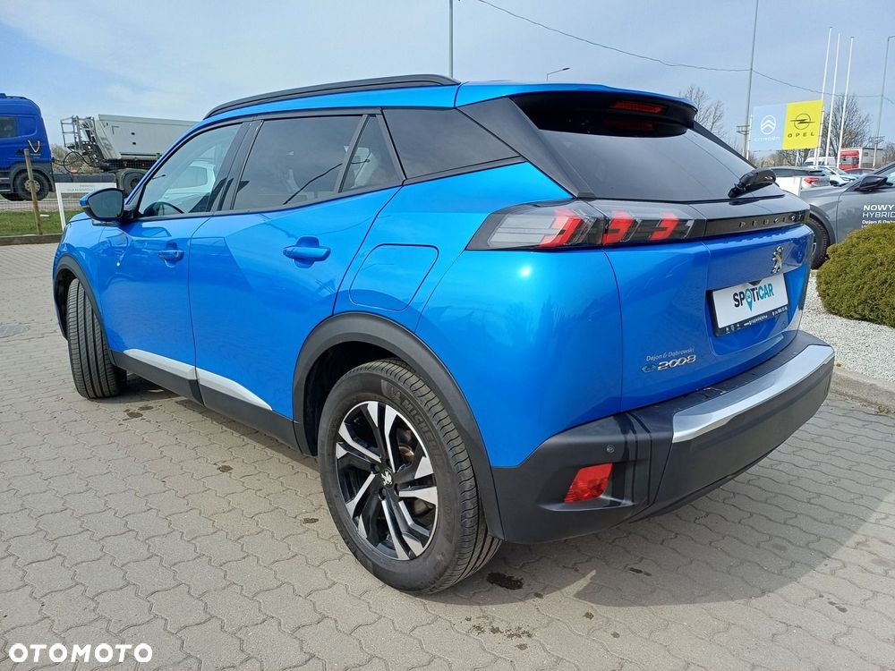 Peugeot 2008 - 4