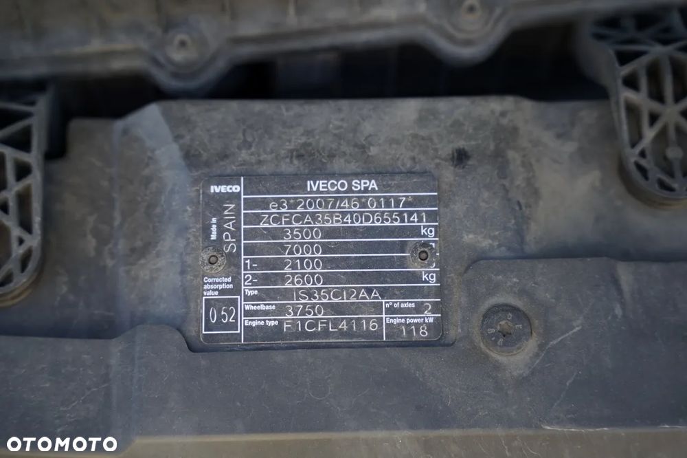 Iveco DAILY 35-160 / IZOTERMA / WINDA DHOLLANDIA / BLIŹNIAK   DMC: 3500 KG - 38