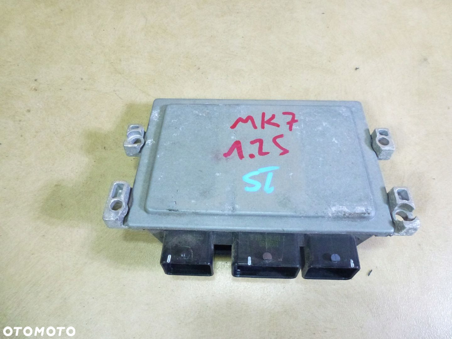 FIESTA MK7 KOMPUTER STEROWNIK SILNIKA - 3