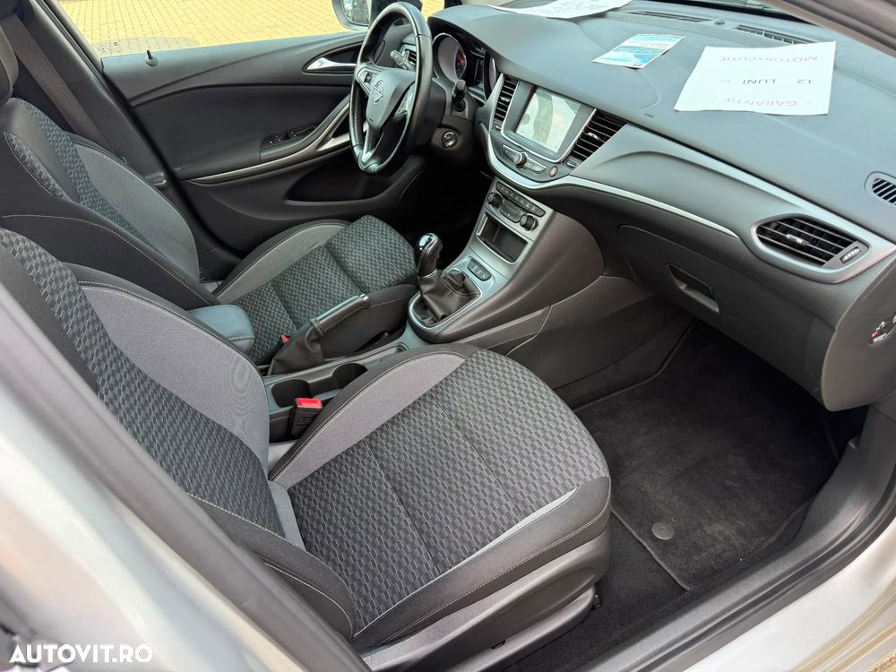 Opel Astra - 10
