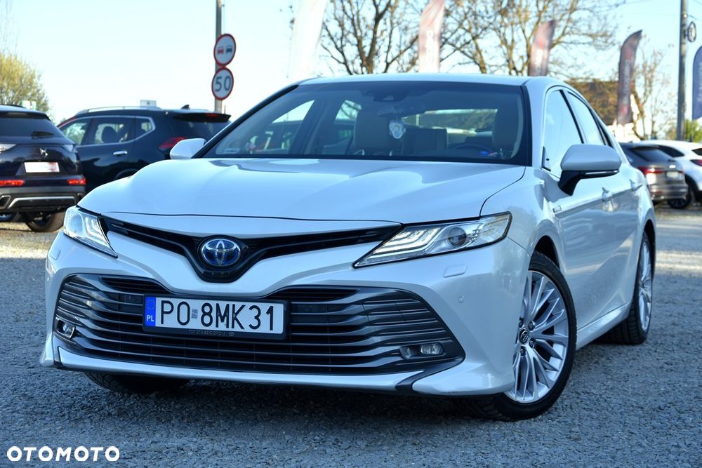 Toyota Camry 2.5 Hybrid Executive CVT - 10