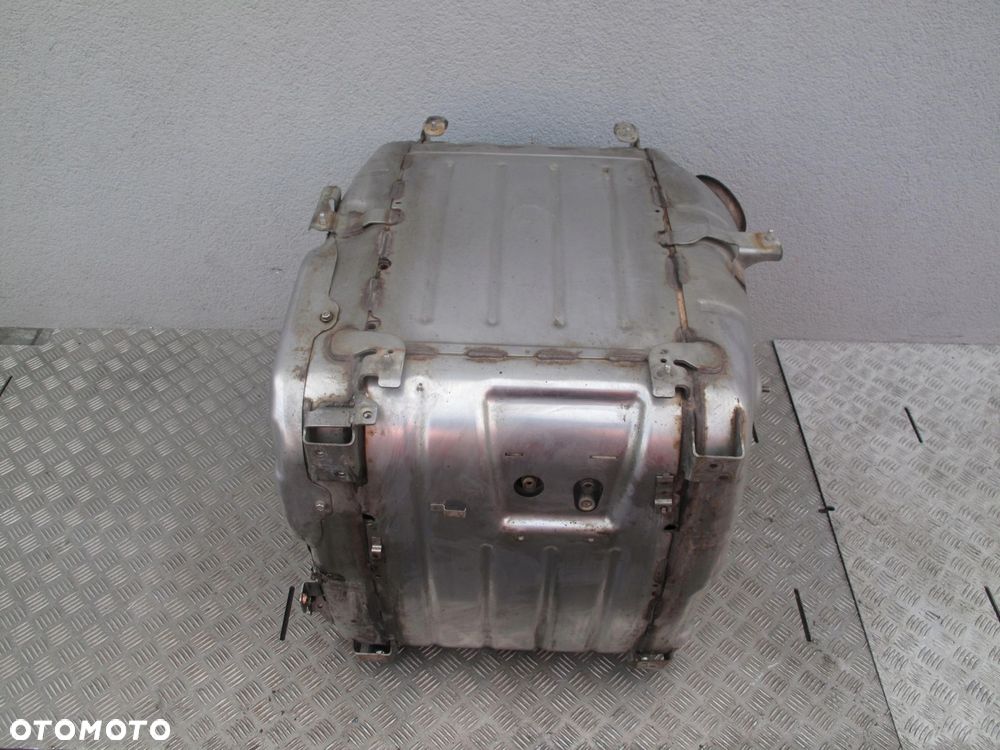 TŁUMIK KATALIZATOR Z DPF SCANIA R S - 9